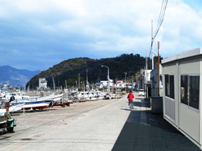 漁港・漁村に　事務所・休憩所